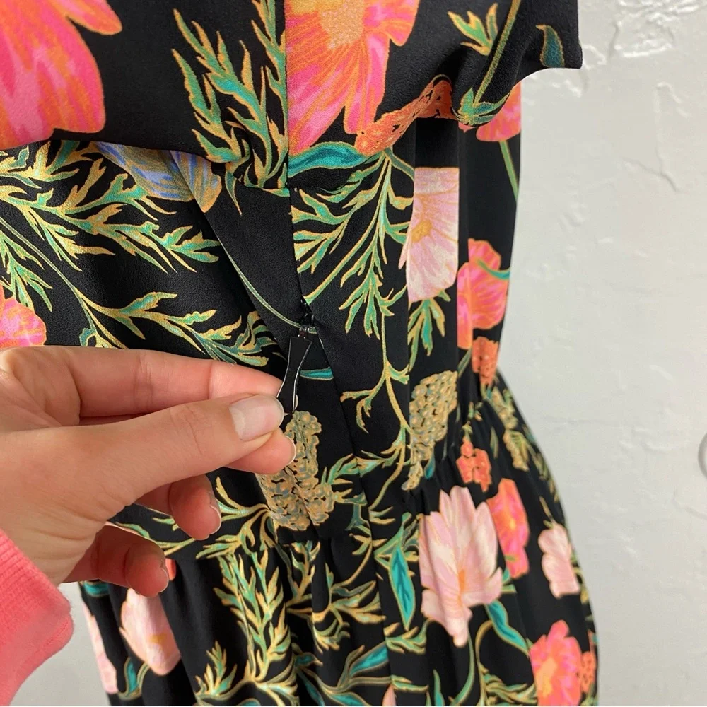 Kate Spade New York Blossom Cold Shoulder mini Dress size 4 Preppy Designer
